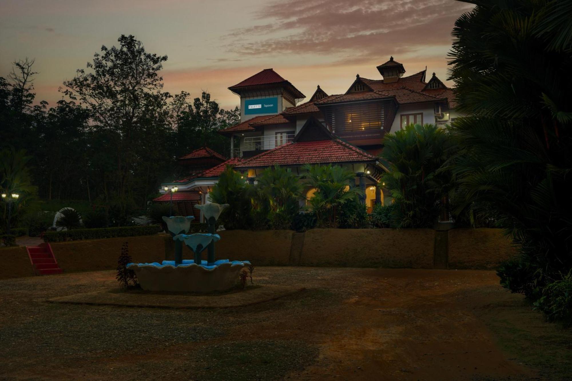 Palette Resorts- Tapovan Green County Thattakād Extérieur photo