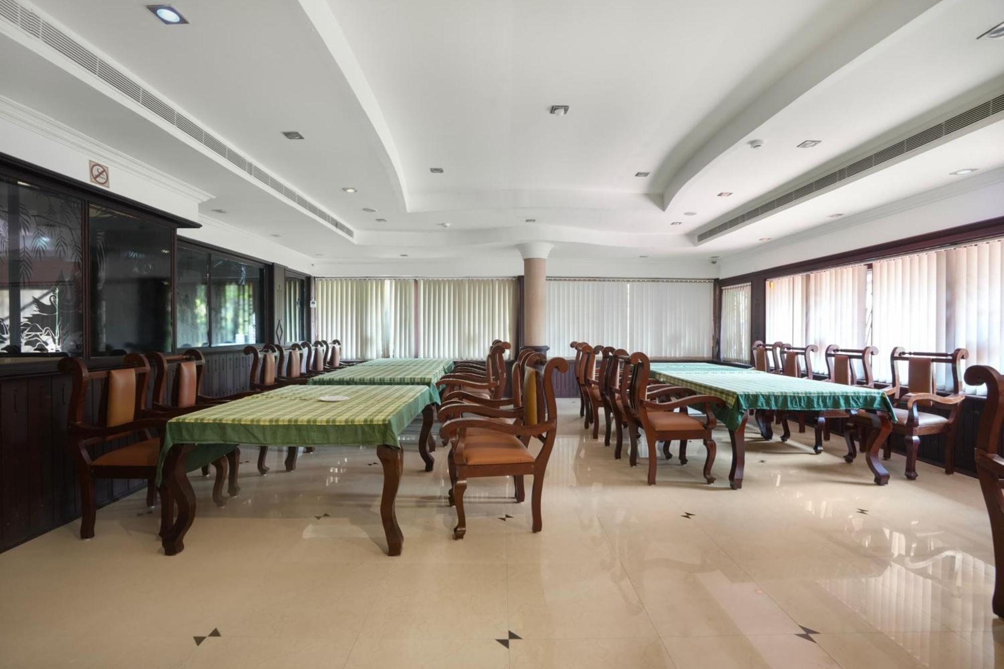 Palette Resorts- Tapovan Green County Thattakād Extérieur photo